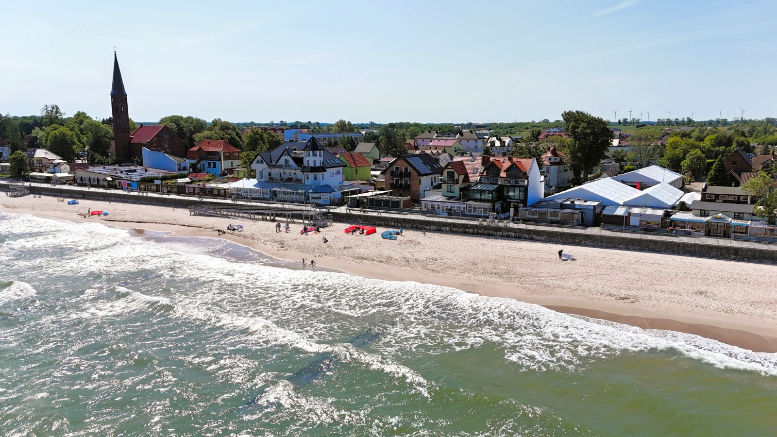 Jak przygotować się na wakacje nad Bałtykiem?